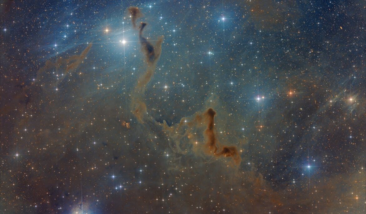 LDN 1358 nébuleuse obscure Cassiopée