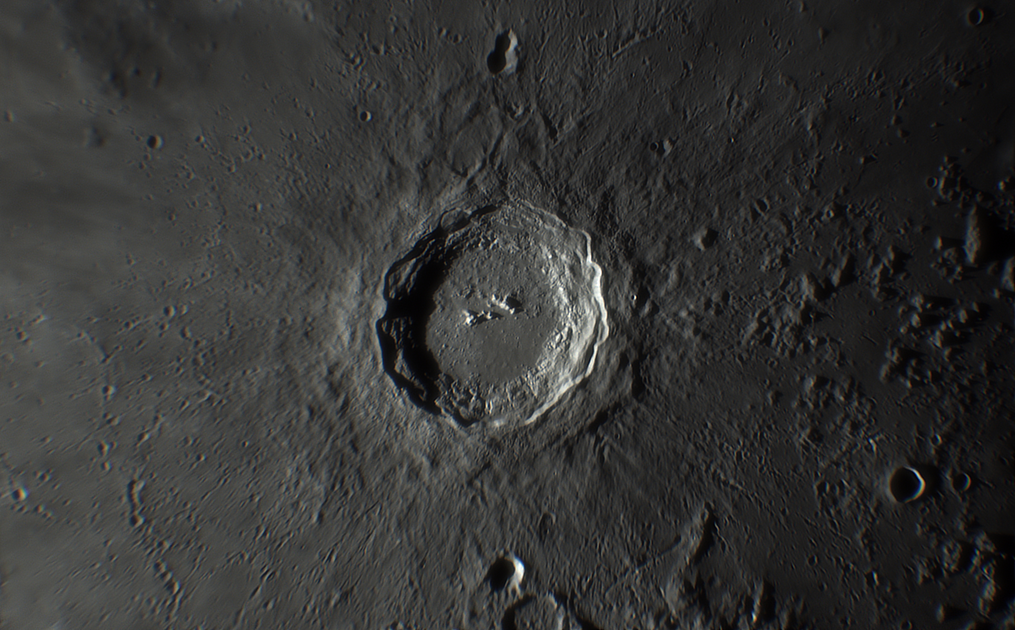 Lune Moon Dobson 400p 29/12/2025