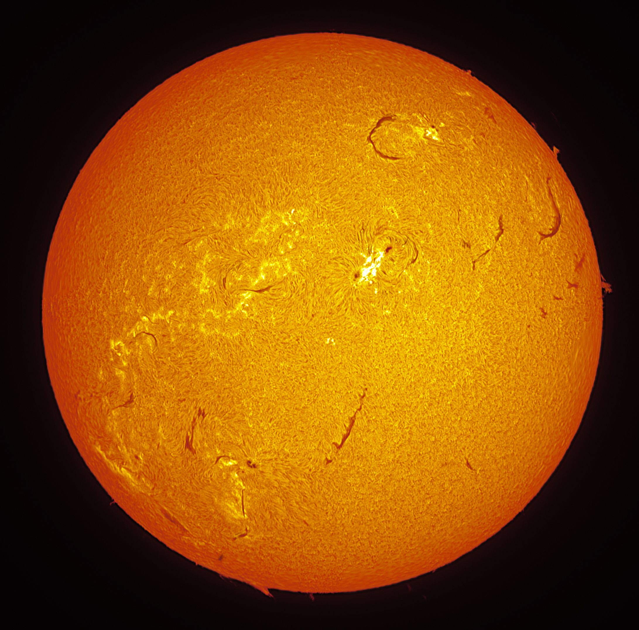 Solar Acuter Elite Phoenix 40 H-Alpha 2026-07-22_17h02 Solar Acuter Elite Phoenix 40 H-Alpha 2026-07-22_17h02